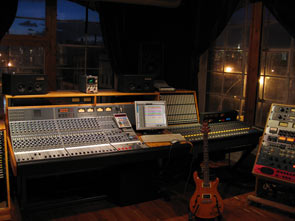 MetroSonic's Neve 5315 console